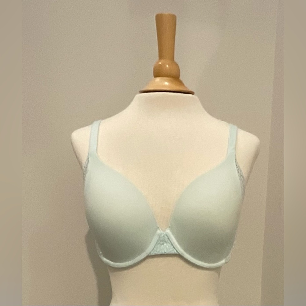 Victoria's Secret Body by Victoria Lined Perfect Coverage Bra, Light Aqua, 34D